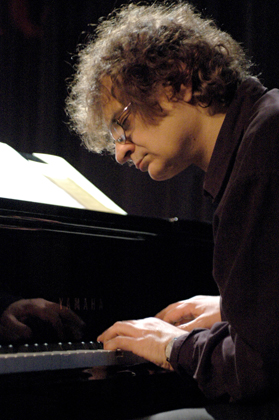 Laszlo Gardony at the piano